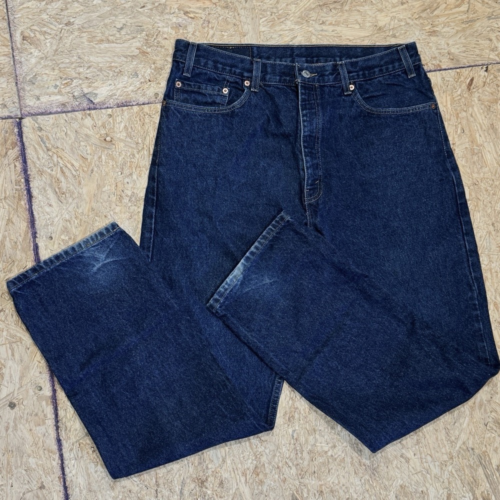 VTG Y2K Levis 505 Dark Wash Denim Straight Leg Jeans Western 38x32 Reg 36" Waist